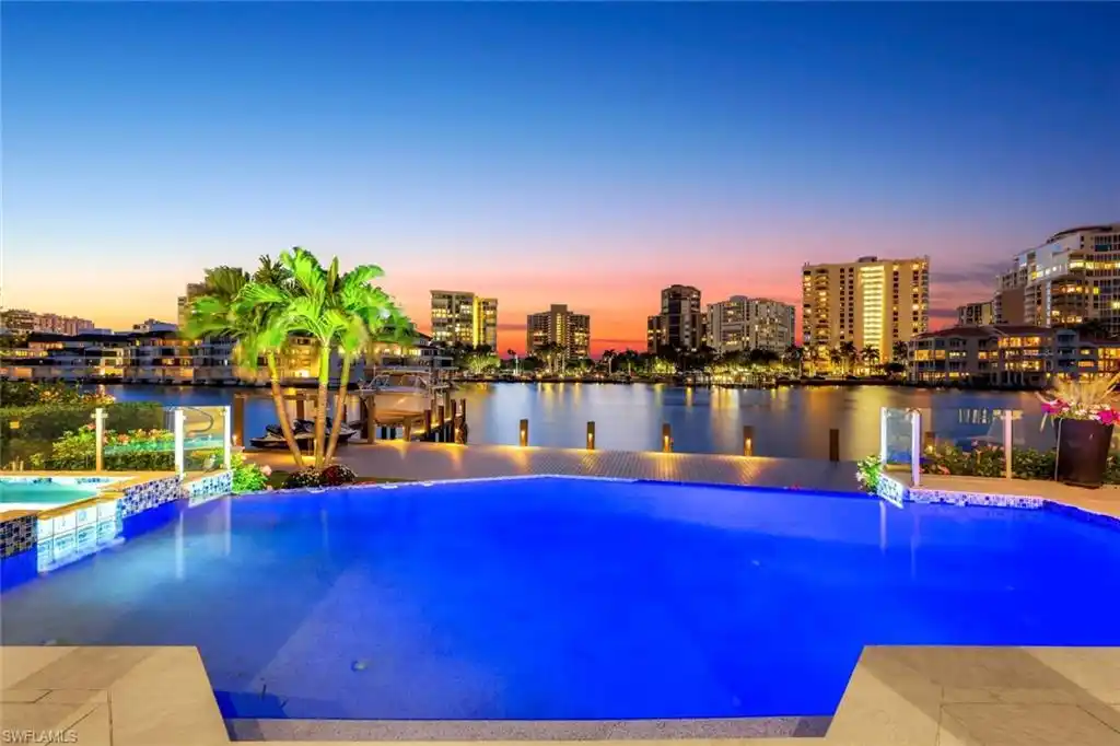 Beautiful Bayfront Home