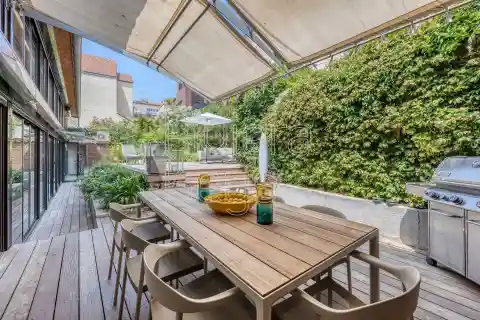 Unique Two-Storey Villa in the Heart of Cannes