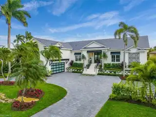 Remodeled Waterfront Beauty in Aqualane Shores