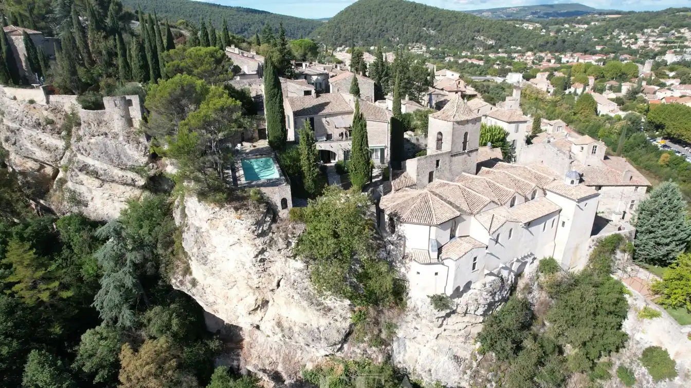 Truly Unique Period Property Oozing with Charm