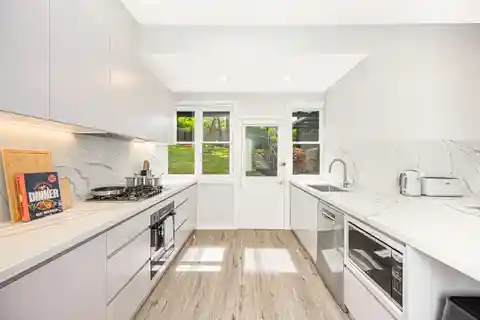 Spacious Light-filled Property