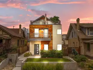 Stunning Modern Half Duplex