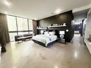 Architect-designed Elegance with Off-grid Features