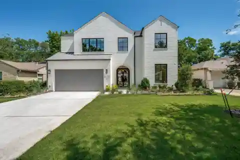 New Custom Home in Sought-after Midway Hollow