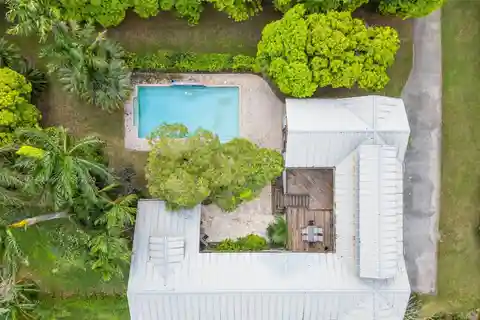 Unique Five-Acre Property in Redland