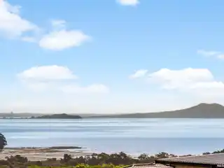 Hampton’s-Inspired Coastal Masterpiece with Gulf Views