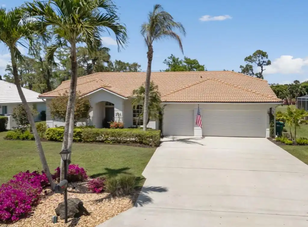 Full Renovated Pool Home with Golf Views