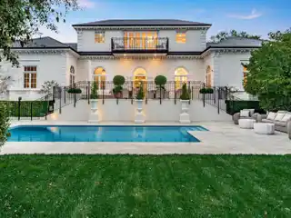 Iconic Georgian Residence