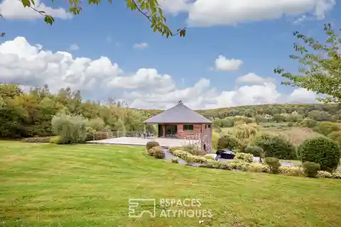 Unique Character in the Heart of Surville