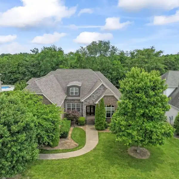 EXTENSIVELY REMODELED HOME ON A PEACEFUL CUL-DE-SAC