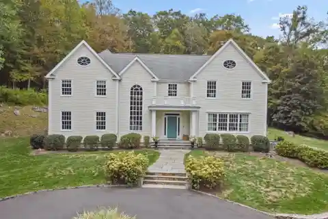 Exceptional Colonial Home in a Tranquil Setting