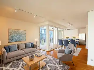 Luxury Living in East Village Sachsenhausen