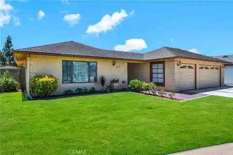 Single-story Home in Prime Cul-de-sac Location