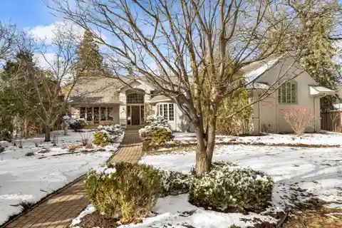 Urban Retreat on Historic Summit Avenue