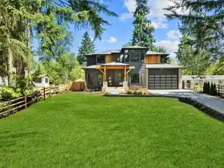 New Build with 4-Car Tandem Garage