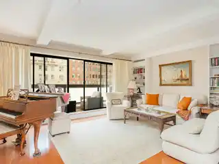 Elegant Park Avenue Residence