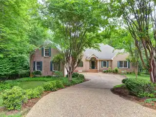 Lovely Home in Sought-after Holly Hills