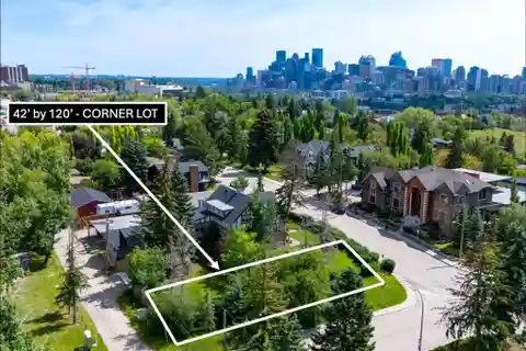 Modern Executive Home with Custom Design