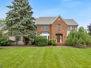 Gorgeous Home in Clover Hill