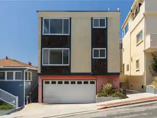 Spacious Coastal Home Full of Potential