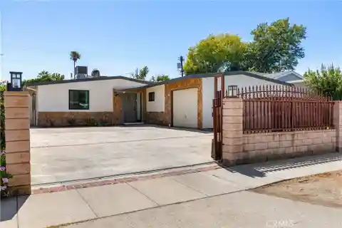 Charming Valley Gem with Pool Oasis