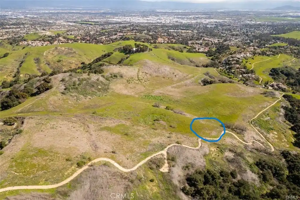 Prime Building Parcel with Panoramic Views