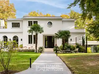 Refinement Blends with the Serenity of Nature