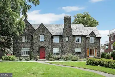 Grand Historic Riverfront Mansion