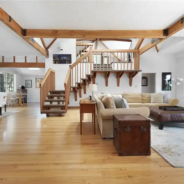 SPACIOUS MID-CENTURY RETREAT ON 0.7-ACRE PARK-LIKE LOT