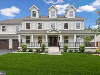 Exceptional New Construction in a Coveted Neighborhood