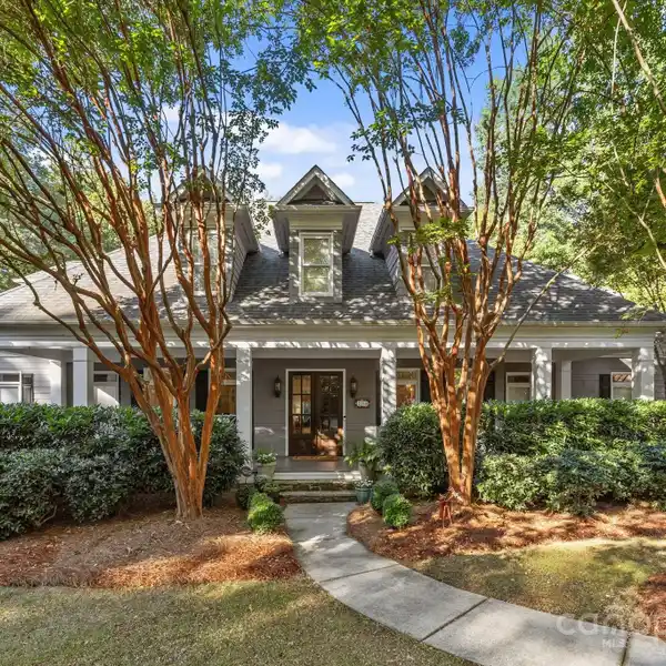 CHARMING BLANTYRE RESIDENCE WITH POOL, HOT TUB AND MATURE LANDSCAPING