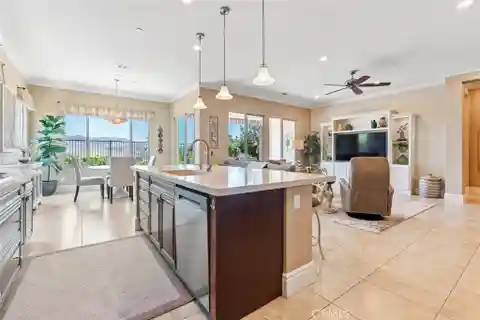 Elevated Living in Prestigious Gavilan-sendero