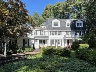 MULTI-GENERATIONAL LIVING IN PRESTIGIOUS ANDOVER