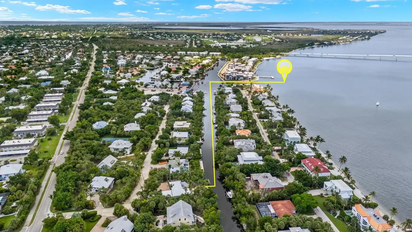 Completely Remodeled Near-beach Canal  Home