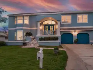 Modern Luxury with Relaxed Coastal Living