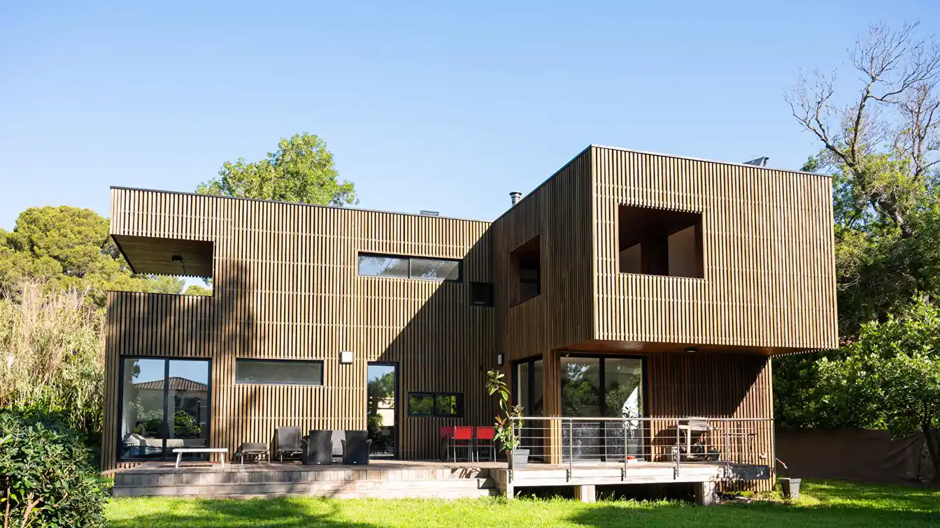 Beautiful Clean-lined Contemporary Home