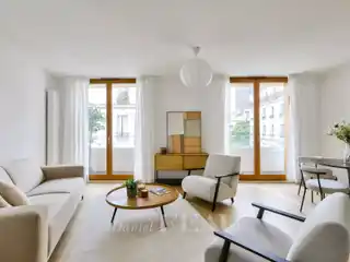 Chic New Flat by Luxembourg Gardens