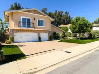 Exquisite Rancho Tomas Residence with Gourmet Kitchen