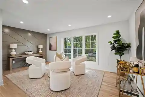 Quintessential Old Leawood Sprawling Ranch