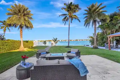 Intracoastal Escape