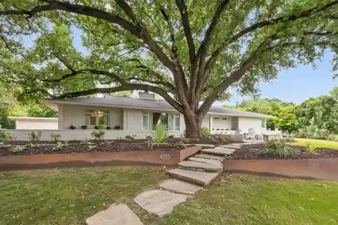 Stunning Midcentury Retreat in Coveted Location