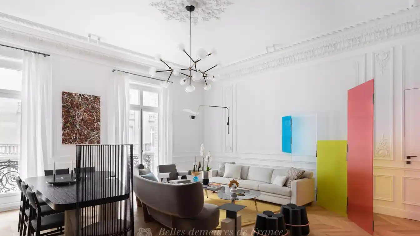 Meticulously Renovated Apartment in a Mid-19th Century Building