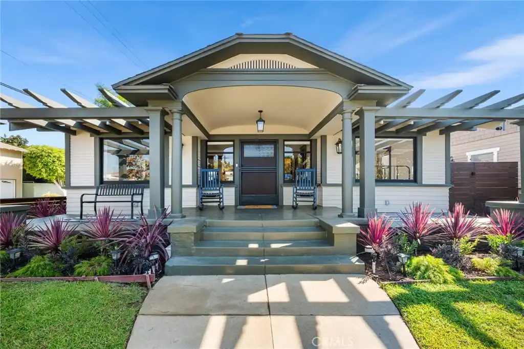 Rare Estate Blending Historic Charm and Modern Luxury