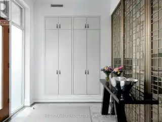 Opulent Spacious Townhome