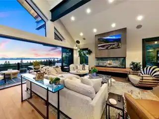 Newly Built Treasure in Peaceful Eastern Slope