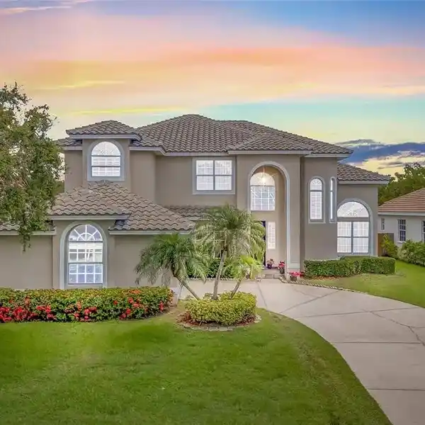 SPACIOUS GATED ESTATE NEAR BEACHES