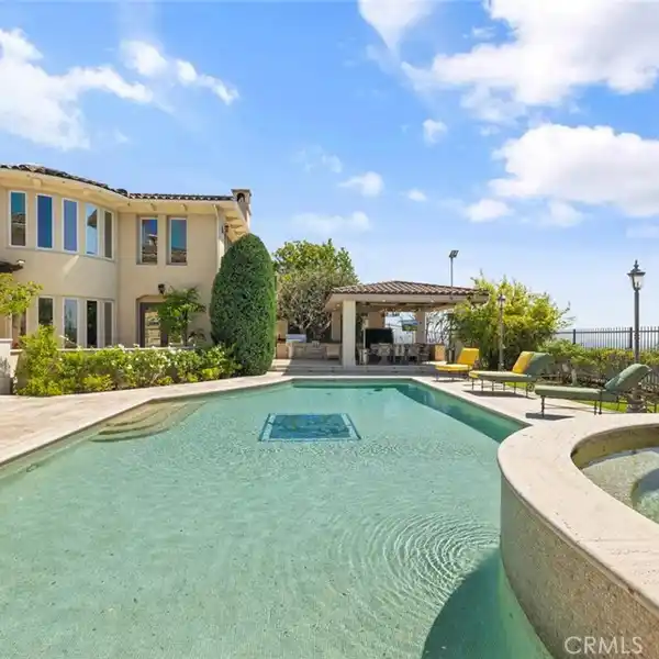 LUXURY OASIS IN TUSTIN RANCH ESTATES