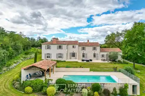 A Perfect Interpretation of the Vendee Manor House