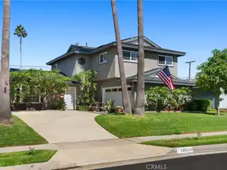 Ideal Family Home Close to Beach