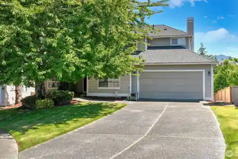 Updated Home on a Private Lot in Sought-After Summerwind